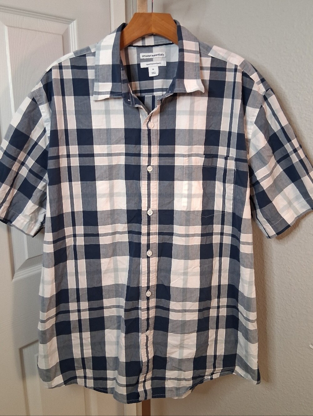 Amazon Essentials Plaid Short Sleeve Button Down Shirt XL